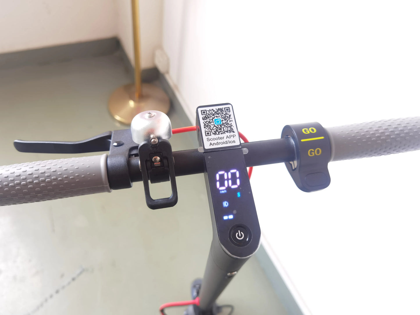 Eblackride T4 Pro – Monopattino Elettrico 350W | Edizione Limitata